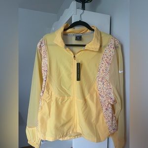 Nike Yellow Running Jacket with Cute Paint Splatter Detail